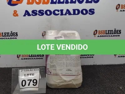 LOTE 079 - 02 REMOVEDORES DE CERA E ACABAMENTOS COM 5L CADA. (NO ESTADO) ATENÇÃO! FAZER A VISITAÇÃO ANTES DE ARREMATAR, NÃO SABEMOS SE FUNCIONA. LEILÃO NÃO TEM GARANTIA E NEM DEVOLUÇÃO, SUJEITO A POSSÍVEIS AVARIAS VISÍVEIS/OCULTAS E/OU AUSÊNCIA DE COMPONENTES.
