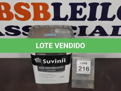 LOTE 216 - 01 BALDE DE TINTA SUVINIL INTERIORES FOSCOS 18L NA COR FOSCO BRANCO. VENCIMENTO 10/2027 (NOVO) (NO ESTADO) ATENÇÃO! FAZER A VISITAÇÃO ANTES DE ARREMATAR, NÃO SABEMOS SE FUNCIONA. LEILÃO NÃO TEM GARANTIA E NEM DEVOLUÇÃO, SUJEITO A POSSÍVEIS AVARIAS VISÍVEIS/OCULTAS E/OU AUSÊNCIA DE COMPONENTES.