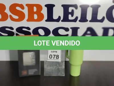 LOTE 078 - 01 COPO TÉRMICO STANLEY DE 1200ML NA COR VERDE. (NO ESTADO) ATENÇÃO! FAZER A VISITAÇÃO ANTES DE ARREMATAR, NÃO SABEMOS SE FUNCIONA. LEILÃO NÃO TEM GARANTIA E NEM DEVOLUÇÃO, SUJEITO A POSSÍVEIS AVARIAS VISÍVEIS/OCULTAS E/OU AUSÊNCIA DE COMPONENTES.