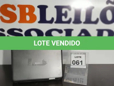 LOTE 061 - 01 NOTEBOOK MARCA VECTOR.  (NO ESTADO) ATENÇÃO! FAZER A VISITAÇÃO ANTES DE ARREMATAR, NÃO SABEMOS SE FUNCIONA. LEILÃO NÃO TEM GARANTIA E NEM DEVOLUÇÃO, SUJEITO A POSSÍVEIS AVARIAS VISÍVEIS/OCULTAS E/OU AUSÊNCIA DE COMPONENTES.