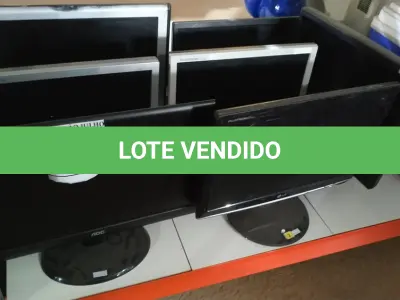 LOTE 092 - 07 MONITORES LCD DE MARCAS E MODELOS DIVERSOS. (NO ESTADO) ATENÇÃO! FAZER A VISITAÇÃO ANTES DE ARREMATAR, NÃO SABEMOS SE FUNCIONA. LEILÃO NÃO TEM GARANTIA E NEM DEVOLUÇÃO, SUJEITO A POSSÍVEIS AVARIAS VISÍVEIS/OCULTAS E/OU AUSÊNCIA DE COMPONENTES.