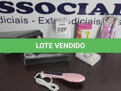 LOTE 020 - 01 ESCOVA ELÉTRICA, 01 MASSAGEADOR E DECORADOR DE UNHAS.  (NO ESTADO) ATENÇÃO! FAZER A VISITAÇÃO ANTES DE ARREMATAR, NÃO SABEMOS SE FUNCIONA. LEILÃO NÃO TEM GARANTIA E NEM DEVOLUÇÃO, SUJEITO A POSSÍVEIS AVARIAS VISÍVEIS/OCULTAS E/OU AUSÊNCIA DE COMPONENTES.