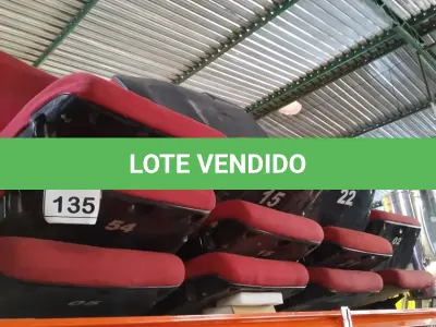 LOTE 135 - 12 POLTRONAS DE AUDITÓRIO NA COR VERMELHA. (NO ESTADO) ATENÇÃO! FAZER A VISITAÇÃO ANTES DE ARREMATAR, NÃO SABEMOS SE FUNCIONA. LEILÃO NÃO TEM GARANTIA E NEM DEVOLUÇÃO, SUJEITO A POSSÍVEIS AVARIAS VISÍVEIS/OCULTAS E/OU AUSÊNCIA DE COMPONENTES.