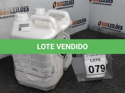 LOTE 079 - 02 REMOVEDORES DE CERA E ACABAMENTOS COM 5L CADA. (NO ESTADO) ATENÇÃO! FAZER A VISITAÇÃO ANTES DE ARREMATAR, NÃO SABEMOS SE FUNCIONA. LEILÃO NÃO TEM GARANTIA E NEM DEVOLUÇÃO, SUJEITO A POSSÍVEIS AVARIAS VISÍVEIS/OCULTAS E/OU AUSÊNCIA DE COMPONENTES.