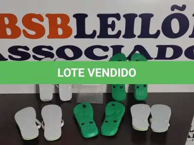 LOTE 027 - 05 PARES DE SANDÁLIAS HAVAIANAS NUMERAÇÕES 37, 39 E 41. (NO ESTADO) ATENÇÃO! FAZER A VISITAÇÃO ANTES DE ARREMATAR, NÃO SABEMOS SE FUNCIONA. LEILÃO NÃO TEM GARANTIA E NEM DEVOLUÇÃO, SUJEITO A POSSÍVEIS AVARIAS VISÍVEIS/OCULTAS E/OU AUSÊNCIA DE COMPONENTES.