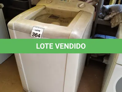 LOTE 364 - 01 MÁQUINA DE LAVAR 8KG MARCA ELECTROLUX 110V COM AVARIAS. (NO ESTADO) ATENÇÃO! FAZER A VISITAÇÃO ANTES DE ARREMATAR, NÃO SABEMOS SE FUNCIONA. LEILÃO NÃO TEM GARANTIA E NEM DEVOLUÇÃO, SUJEITO A POSSÍVEIS AVARIAS VISÍVEIS/OCULTAS E/OU AUSÊNCIA DE COMPONENTES.