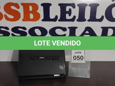 LOTE 050 - 01 NOTEBOOK MARCA VECTOR.  (NO ESTADO) ATENÇÃO! FAZER A VISITAÇÃO ANTES DE ARREMATAR, NÃO SABEMOS SE FUNCIONA. LEILÃO NÃO TEM GARANTIA E NEM DEVOLUÇÃO, SUJEITO A POSSÍVEIS AVARIAS VISÍVEIS/OCULTAS E/OU AUSÊNCIA DE COMPONENTES.