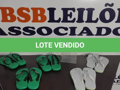 LOTE 030 - 05 PARES DE SANDÁLIAS HAVAIANAS NUMERAÇÕES 37,39,41 E 43. (NO ESTADO) ATENÇÃO! FAZER A VISITAÇÃO ANTES DE ARREMATAR, NÃO SABEMOS SE FUNCIONA. LEILÃO NÃO TEM GARANTIA E NEM DEVOLUÇÃO, SUJEITO A POSSÍVEIS AVARIAS VISÍVEIS/OCULTAS E/OU AUSÊNCIA DE COMPONENTES.