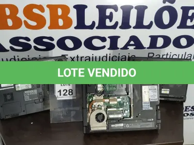 LOTE 128 - 03 NOTEBOOKS DE MARCA E MODELOS DIVERSOS. (NO ESTADO) ATENÇÃO! FAZER A VISITAÇÃO ANTES DE ARREMATAR, NÃO SABEMOS SE FUNCIONA. LEILÃO NÃO TEM GARANTIA E NEM DEVOLUÇÃO, SUJEITO A POSSÍVEIS AVARIAS VISÍVEIS/OCULTAS E/OU AUSÊNCIA DE COMPONENTES.