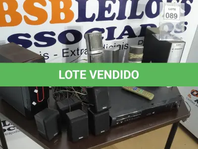 LOTE 089 - 02 APARELHOS DE HOME THEATER SENDO 01 INCOMPLETO. (NO ESTADO) ATENÇÃO! FAZER A VISITAÇÃO ANTES DE ARREMATAR, NÃO SABEMOS SE FUNCIONA. LEILÃO NÃO TEM GARANTIA E NEM DEVOLUÇÃO, SUJEITO A POSSÍVEIS AVARIAS VISÍVEIS/OCULTAS E/OU AUSÊNCIA DE COMPONENTES.