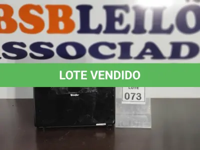 LOTE 073 - 01 NOTEBOOK MARCA VECTOR.  (NO ESTADO) ATENÇÃO! FAZER A VISITAÇÃO ANTES DE ARREMATAR, NÃO SABEMOS SE FUNCIONA. LEILÃO NÃO TEM GARANTIA E NEM DEVOLUÇÃO, SUJEITO A POSSÍVEIS AVARIAS VISÍVEIS/OCULTAS E/OU AUSÊNCIA DE COMPONENTES.
