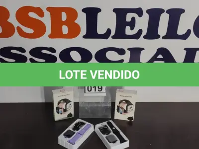 LOTE 019 - 02 RELÓGIOS SMART WATCH.  (NO ESTADO) ATENÇÃO! FAZER A VISITAÇÃO ANTES DE ARREMATAR, NÃO SABEMOS SE FUNCIONA. LEILÃO NÃO TEM GARANTIA E NEM DEVOLUÇÃO, SUJEITO A POSSÍVEIS AVARIAS VISÍVEIS/OCULTAS E/OU AUSÊNCIA DE COMPONENTES.