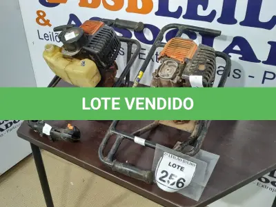 LOTE 256 - 02 MOTORES DE PERFURADORA DE SOLO. (NO ESTADO) ATENÇÃO! FAZER A VISITAÇÃO ANTES DE ARREMATAR, NÃO SABEMOS SE FUNCIONA. LEILÃO NÃO TEM GARANTIA E NEM DEVOLUÇÃO, SUJEITO A POSSÍVEIS AVARIAS VISÍVEIS/OCULTAS E/OU AUSÊNCIA DE COMPONENTES.