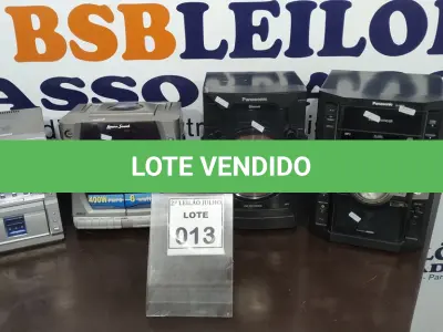 LOTE 013 - 04 APARELHOS DE SOM DE MARCAS E MODELOS DIVERSOS. (NO ESTADO) ATENÇÃO! FAZER A VISITAÇÃO ANTES DE ARREMATAR, NÃO SABEMOS SE FUNCIONA. LEILÃO NÃO TEM GARANTIA E NEM DEVOLUÇÃO, SUJEITO A POSSÍVEIS AVARIAS VISÍVEIS/OCULTAS E/OU AUSÊNCIA DE COMPONENTES.