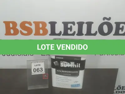 LOTE 063 - 01 BALDE DE TINTA SUVINIL INTERIORES ACRÍLICO FOSCOS 18L NA COR FOSCO BRANCO. VENCIMENTO 10/2027 (NOVO) (NO ESTADO) ATENÇÃO! FAZER A VISITAÇÃO ANTES DE ARREMATAR, NÃO SABEMOS SE FUNCIONA. LEILÃO NÃO TEM GARANTIA E NEM DEVOLUÇÃO, SUJEITO A POSSÍVEIS AVARIAS VISÍVEIS/OCULTAS E/OU AUSÊNCIA DE COMPONENTES.