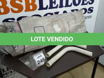 LOTE 246 - 20 TUBOS DE DESCUDA COM JOELHO. (NO ESTADO) ATENÇÃO! FAZER A VISITAÇÃO ANTES DE ARREMATAR, NÃO SABEMOS SE FUNCIONA. LEILÃO NÃO TEM GARANTIA E NEM DEVOLUÇÃO, SUJEITO A POSSÍVEIS AVARIAS VISÍVEIS/OCULTAS E/OU AUSÊNCIA DE COMPONENTES.