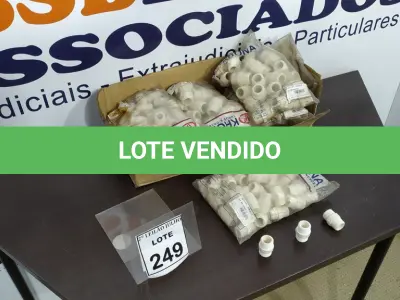 LOTE 249 - 01 LOTE COM GRANDE QUANTIDADE DE NIPLES ROSCAVEL DE MEDIDAS DIVERSAS. (NO ESTADO) ATENÇÃO! FAZER A VISITAÇÃO ANTES DE ARREMATAR, NÃO SABEMOS SE FUNCIONA. LEILÃO NÃO TEM GARANTIA E NEM DEVOLUÇÃO, SUJEITO A POSSÍVEIS AVARIAS VISÍVEIS/OCULTAS E/OU AUSÊNCIA DE COMPONENTES.