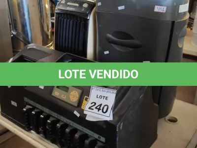 LOTE 240 - 01 FRAGMENTADORA DE PAPEL, 01 MÁQUINA DE CONTAR MOEDAS E 01 UMIDIFICADOR MARCA CADENCE. (NO ESTADO) ATENÇÃO! FAZER A VISITAÇÃO ANTES DE ARREMATAR, NÃO SABEMOS SE FUNCIONA. LEILÃO NÃO TEM GARANTIA E NEM DEVOLUÇÃO, SUJEITO A POSSÍVEIS AVARIAS VISÍVEIS/OCULTAS E/OU AUSÊNCIA DE COMPONENTES.