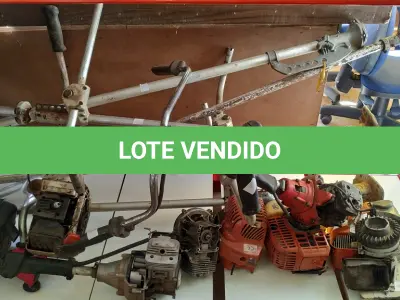 LOTE 241 - 01 LOTE COM VÁRIOS MOTORES E CHASSI DE ROÇADEIRAS. (NO ESTADO) ATENÇÃO! FAZER A VISITAÇÃO ANTES DE ARREMATAR, NÃO SABEMOS SE FUNCIONA. LEILÃO NÃO TEM GARANTIA E NEM DEVOLUÇÃO, SUJEITO A POSSÍVEIS AVARIAS VISÍVEIS/OCULTAS E/OU AUSÊNCIA DE COMPONENTES.