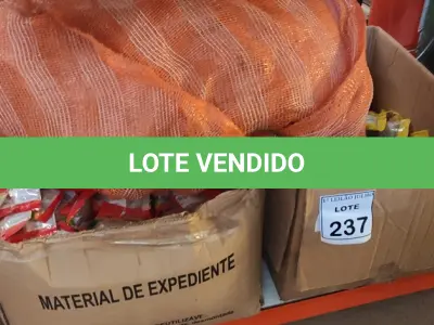 LOTE 237 - 01 LOTE COM GRANDE QUANTIDADE DE DIVISORES DE SINAL, INTERRUPTORES E 01 TELA DE PROTEÇÃO PARA OBRAS. (NO ESTADO) ATENÇÃO! FAZER A VISITAÇÃO ANTES DE ARREMATAR, NÃO SABEMOS SE FUNCIONA. LEILÃO NÃO TEM GARANTIA E NEM DEVOLUÇÃO, SUJEITO A POSSÍVEIS AVARIAS VISÍVEIS/OCULTAS E/OU AUSÊNCIA DE COMPONENTES.