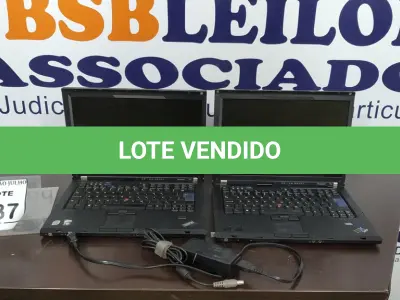 LOTE 237 - 02 NOTEBOOKS SENDO 01 COM FONTE. (NO ESTADO) ATENÇÃO! FAZER A VISITAÇÃO ANTES DE ARREMATAR, NÃO SABEMOS SE FUNCIONA. LEILÃO NÃO TEM GARANTIA E NEM DEVOLUÇÃO, SUJEITO A POSSÍVEIS AVARIAS VISÍVEIS/OCULTAS E/OU AUSÊNCIA DE COMPONENTES.