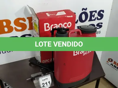 LOTE 211 - 01 PULVERIZADOR BPC 20M MARCA BRANCO. (NO ESTADO) ATENÇÃO! FAZER A VISITAÇÃO ANTES DE ARREMATAR, NÃO SABEMOS SE FUNCIONA. LEILÃO NÃO TEM GARANTIA E NEM DEVOLUÇÃO, SUJEITO A POSSÍVEIS AVARIAS VISÍVEIS/OCULTAS E/OU AUSÊNCIA DE COMPONENTES.