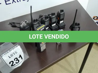 LOTE 231 - 05 RÁDIOS PX BAOFENG, 01 GRAVADOR DE VOZ, 01 LEITOR SOQUETE E 01 NOKIA 3220(NO ESTADO) ATENÇÃO! FAZER A VISITAÇÃO ANTES DE ARREMATAR, NÃO SABEMOS SE FUNCIONA. LEILÃO NÃO TEM GARANTIA E NEM DEVOLUÇÃO, SUJEITO A POSSÍVEIS AVARIAS VISÍVEIS/OCULTAS E/OU AUSÊNCIA DE COMPONENTES.