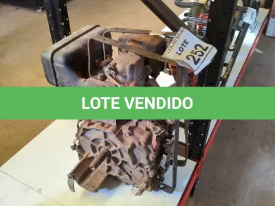 LOTE 252 - 01 MOTOR DE GERADOR. (NO ESTADO) ATENÇÃO! FAZER A VISITAÇÃO ANTES DE ARREMATAR, NÃO SABEMOS SE FUNCIONA. LEILÃO NÃO TEM GARANTIA E NEM DEVOLUÇÃO, SUJEITO A POSSÍVEIS AVARIAS VISÍVEIS/OCULTAS E/OU AUSÊNCIA DE COMPONENTES.