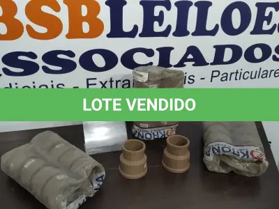 LOTE 002 - 20 LUVAS DE REDUÇÃO SOLDÁVEL 75X60 MARCA KROYA. (NO ESTADO) ATENÇÃO! FAZER A VISITAÇÃO ANTES DE ARREMATAR, NÃO SABEMOS SE FUNCIONA. LEILÃO NÃO TEM GARANTIA E NEM DEVOLUÇÃO, SUJEITO A POSSÍVEIS AVARIAS VISÍVEIS/OCULTAS E/OU AUSÊNCIA DE COMPONENTES.