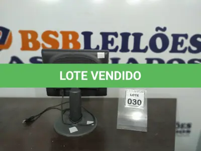 LOTE 030 - 01 MONITOR TOUCH SCREEN MARCA ELO. (NO ESTADO) ATENÇÃO! FAZER A VISITAÇÃO ANTES DE ARREMATAR, NÃO SABEMOS SE FUNCIONA. LEILÃO NÃO TEM GARANTIA E NEM DEVOLUÇÃO, SUJEITO A POSSÍVEIS AVARIAS VISÍVEIS/OCULTAS E/OU AUSÊNCIA DE COMPONENTES.