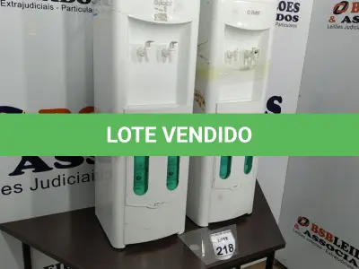 LOTE 218 - 02 BEBEDOUROS PARA GARRAFÃO. (NO ESTADO) ATENÇÃO! FAZER A VISITAÇÃO ANTES DE ARREMATAR, NÃO SABEMOS SE FUNCIONA. LEILÃO NÃO TEM GARANTIA E NEM DEVOLUÇÃO, SUJEITO A POSSÍVEIS AVARIAS VISÍVEIS/OCULTAS E/OU AUSÊNCIA DE COMPONENTES.