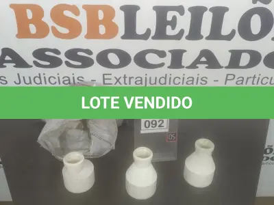 LOTE 092 - 08 UNIDADES DE REDUÇÕES HIDRÁULICAS 100X50. (NO ESTADO) ATENÇÃO! FAZER A VISITAÇÃO ANTES DE ARREMATAR, NÃO SABEMOS SE FUNCIONA. LEILÃO NÃO TEM GARANTIA E NEM DEVOLUÇÃO, SUJEITO A POSSÍVEIS AVARIAS VISÍVEIS/OCULTAS E/OU AUSÊNCIA DE COMPONENTES.