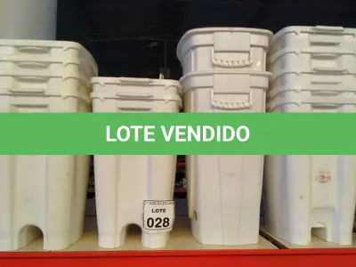 LOTE 028 - 13 LIXEIRAS DE TAMANHOS DIVERSOS. (NO ESTADO) ATENÇÃO! FAZER A VISITAÇÃO ANTES DE ARREMATAR, NÃO SABEMOS SE FUNCIONA. LEILÃO NÃO TEM GARANTIA E NEM DEVOLUÇÃO, SUJEITO A POSSÍVEIS AVARIAS VISÍVEIS/OCULTAS E/OU AUSÊNCIA DE COMPONENTES.