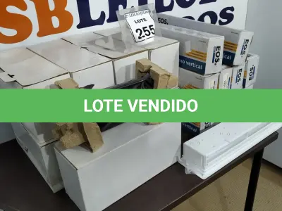 LOTE 255 - 10 CAIXAS DE PASSAGEM DE DRENAGEM VERTICAL. (NO ESTADO) ATENÇÃO! FAZER A VISITAÇÃO ANTES DE ARREMATAR, NÃO SABEMOS SE FUNCIONA. LEILÃO NÃO TEM GARANTIA E NEM DEVOLUÇÃO, SUJEITO A POSSÍVEIS AVARIAS VISÍVEIS/OCULTAS E/OU AUSÊNCIA DE COMPONENTES.