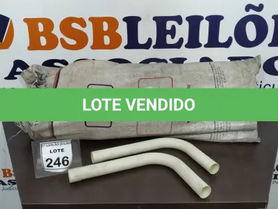 LOTE 246 - 20 TUBOS DE DESCUDA COM JOELHO. (NO ESTADO) ATENÇÃO! FAZER A VISITAÇÃO ANTES DE ARREMATAR, NÃO SABEMOS SE FUNCIONA. LEILÃO NÃO TEM GARANTIA E NEM DEVOLUÇÃO, SUJEITO A POSSÍVEIS AVARIAS VISÍVEIS/OCULTAS E/OU AUSÊNCIA DE COMPONENTES.