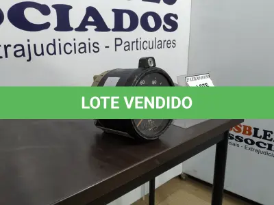 LOTE 230 - 01 TACÓGRAFO PARA CAMINHÃO OU ÔNIBUS. (NO ESTADO) ATENÇÃO! FAZER A VISITAÇÃO ANTES DE ARREMATAR, NÃO SABEMOS SE FUNCIONA. LEILÃO NÃO TEM GARANTIA E NEM DEVOLUÇÃO, SUJEITO A POSSÍVEIS AVARIAS VISÍVEIS/OCULTAS E/OU AUSÊNCIA DE COMPONENTES.