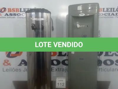 LOTE 112 - 02 BEBEDOUROS PARA GARRAFÃO. (NO ESTADO) ATENÇÃO! FAZER A VISITAÇÃO ANTES DE ARREMATAR, NÃO SABEMOS SE FUNCIONA. LEILÃO NÃO TEM GARANTIA E NEM DEVOLUÇÃO, SUJEITO A POSSÍVEIS AVARIAS VISÍVEIS/OCULTAS E/OU AUSÊNCIA DE COMPONENTES.