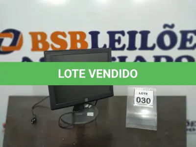 LOTE 030 - 01 MONITOR TOUCH SCREEN MARCA ELO. (NO ESTADO) ATENÇÃO! FAZER A VISITAÇÃO ANTES DE ARREMATAR, NÃO SABEMOS SE FUNCIONA. LEILÃO NÃO TEM GARANTIA E NEM DEVOLUÇÃO, SUJEITO A POSSÍVEIS AVARIAS VISÍVEIS/OCULTAS E/OU AUSÊNCIA DE COMPONENTES.