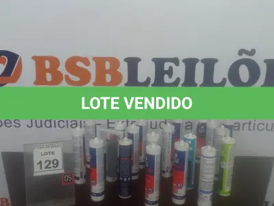 LOTE 129 - 01 LOTE COM VÁRIAS BISNAGAS DE SILICONE E SELANTES DE MARCAS E MODELOS DIVERSOS. (NO ESTADO) ATENÇÃO! FAZER A VISITAÇÃO ANTES DE ARREMATAR, NÃO SABEMOS SE FUNCIONA. LEILÃO NÃO TEM GARANTIA E NEM DEVOLUÇÃO, SUJEITO A POSSÍVEIS AVARIAS VISÍVEIS/OCULTAS E/OU AUSÊNCIA DE COMPONENTES.