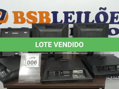 LOTE 006 - 06 MONITORES LCD DE MARCAS E MODELOS DIVERSOS. (NO ESTADO) ATENÇÃO! FAZER A VISITAÇÃO ANTES DE ARREMATAR, NÃO SABEMOS SE FUNCIONA. LEILÃO NÃO TEM GARANTIA E NEM DEVOLUÇÃO, SUJEITO A POSSÍVEIS AVARIAS VISÍVEIS/OCULTAS E/OU AUSÊNCIA DE COMPONENTES.