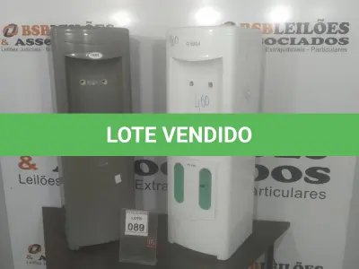 LOTE 089 - 02 PURIFICADORES DE ÁGUA. (NO ESTADO) ATENÇÃO! FAZER A VISITAÇÃO ANTES DE ARREMATAR, NÃO SABEMOS SE FUNCIONA. LEILÃO NÃO TEM GARANTIA E NEM DEVOLUÇÃO, SUJEITO A POSSÍVEIS AVARIAS VISÍVEIS/OCULTAS E/OU AUSÊNCIA DE COMPONENTES.