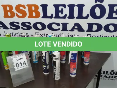 LOTE 014 - 01 LOTE COM VÁRIAS BISNAGAS DE SILICONE E SELANTES DE MARCAS E MODELOS DIVERSOS. (NO ESTADO) ATENÇÃO! FAZER A VISITAÇÃO ANTES DE ARREMATAR, NÃO SABEMOS SE FUNCIONA. LEILÃO NÃO TEM GARANTIA E NEM DEVOLUÇÃO, SUJEITO A POSSÍVEIS AVARIAS VISÍVEIS/OCULTAS E/OU AUSÊNCIA DE COMPONENTES.