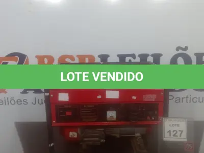 LOTE 127 - 01 GERADOR TENSÃO DE SAÍDA 110/220V MODELO B4T-2500S A GASOLINA MARCA BRANCO. (NO ESTADO) ATENÇÃO! FAZER A VISITAÇÃO ANTES DE ARREMATAR, NÃO SABEMOS SE FUNCIONA. LEILÃO NÃO TEM GARANTIA E NEM DEVOLUÇÃO, SUJEITO A POSSÍVEIS AVARIAS VISÍVEIS/OCULTAS E/OU AUSÊNCIA DE COMPONENTES.