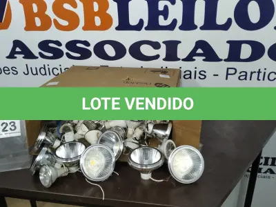 LOTE 023 - 01 LOTE COM GRANDE QUANTIDADE DE LÂMPADAS LED TAMANHOS E MODELOS DIVERSOS. (NO ESTADO) ATENÇÃO! FAZER A VISITAÇÃO ANTES DE ARREMATAR, NÃO SABEMOS SE FUNCIONA. LEILÃO NÃO TEM GARANTIA E NEM DEVOLUÇÃO, SUJEITO A POSSÍVEIS AVARIAS VISÍVEIS/OCULTAS E/OU AUSÊNCIA DE COMPONENTES.