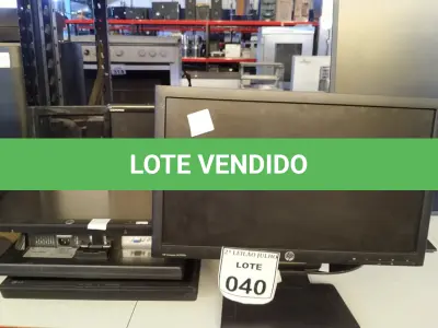 LOTE 040 - 10 MONITORES DE MARCAS E MODELOS DIVERSOS. (NO ESTADO) ATENÇÃO! FAZER A VISITAÇÃO ANTES DE ARREMATAR, NÃO SABEMOS SE FUNCIONA. LEILÃO NÃO TEM GARANTIA E NEM DEVOLUÇÃO, SUJEITO A POSSÍVEIS AVARIAS VISÍVEIS/OCULTAS E/OU AUSÊNCIA DE COMPONENTES.