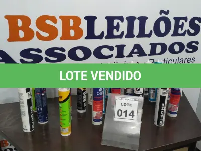 LOTE 014 - 01 LOTE COM VÁRIAS BISNAGAS DE SILICONE E SELANTES DE MARCAS E MODELOS DIVERSOS. (NO ESTADO) ATENÇÃO! FAZER A VISITAÇÃO ANTES DE ARREMATAR, NÃO SABEMOS SE FUNCIONA. LEILÃO NÃO TEM GARANTIA E NEM DEVOLUÇÃO, SUJEITO A POSSÍVEIS AVARIAS VISÍVEIS/OCULTAS E/OU AUSÊNCIA DE COMPONENTES.