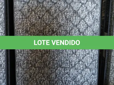 LOTE 123 - 01 COLCHÃO SOLTEIRO COM BASE. (NO ESTADO EM QUE SE ENCONTRA. SUJEITO A AVARIAS OCULTAS/VISÍVEIS.)  AU2476N