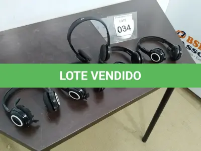 LOTE 034 - 05 HEADPHONES. (NO ESTADO EM QUE SE ENCONTRA. SUJEITO A AVARIAS OCULTAS/VISÍVEIS.)