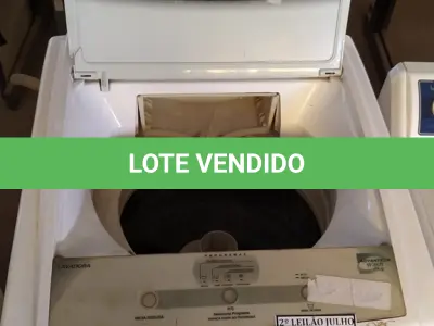 LOTE 348 - 01 MÁQUINA DE LAVAR ROUPAS BRASTEMP 6KG 220V. (NO ESTADO) ATENÇÃO! FAZER A VISITAÇÃO ANTES DE ARREMATAR, NÃO SABEMOS SE FUNCIONA. LEILÃO NÃO TEM GARANTIA E NEM DEVOLUÇÃO, SUJEITO A POSSÍVEIS AVARIAS VISÍVEIS/OCULTAS E/OU AUSÊNCIA DE COMPONENTES.