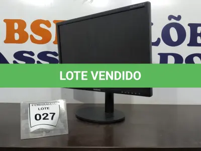 LOTE 027 - 01 MONITOR SAMSUNG.  (NO ESTADO EM QUE SE ENCONTRA. SUJEITO A AVARIAS OCULTAS/VISÍVEIS.)  AV9701D